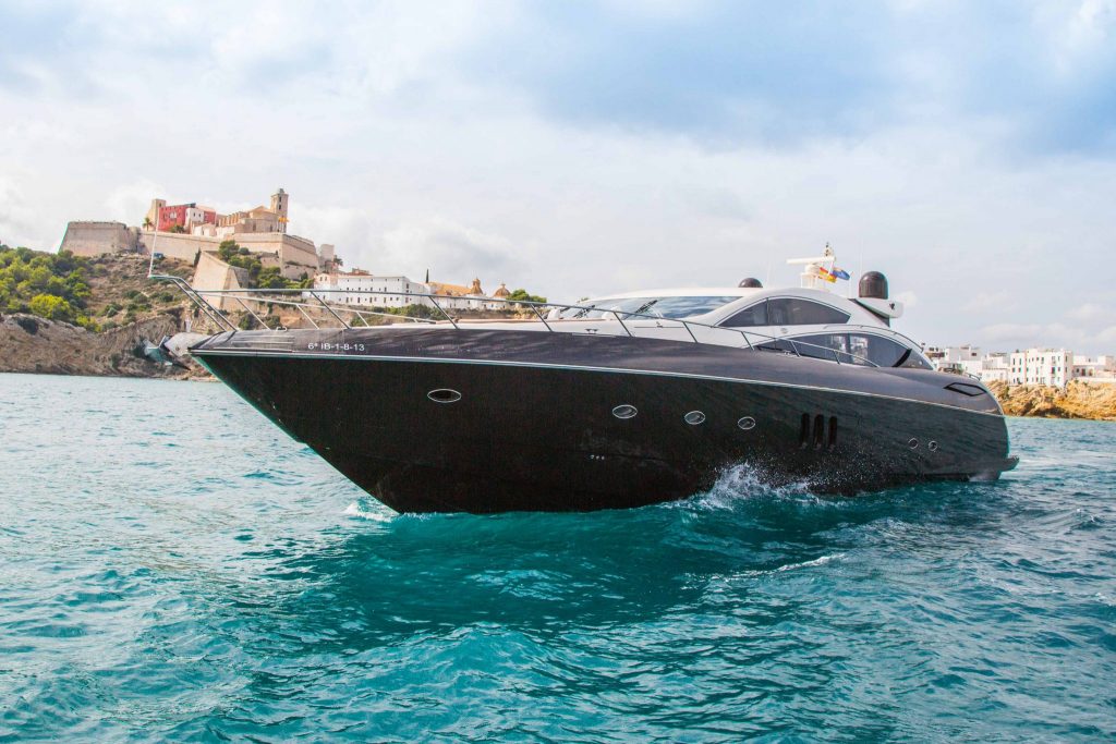 Sunseeker Predator 82