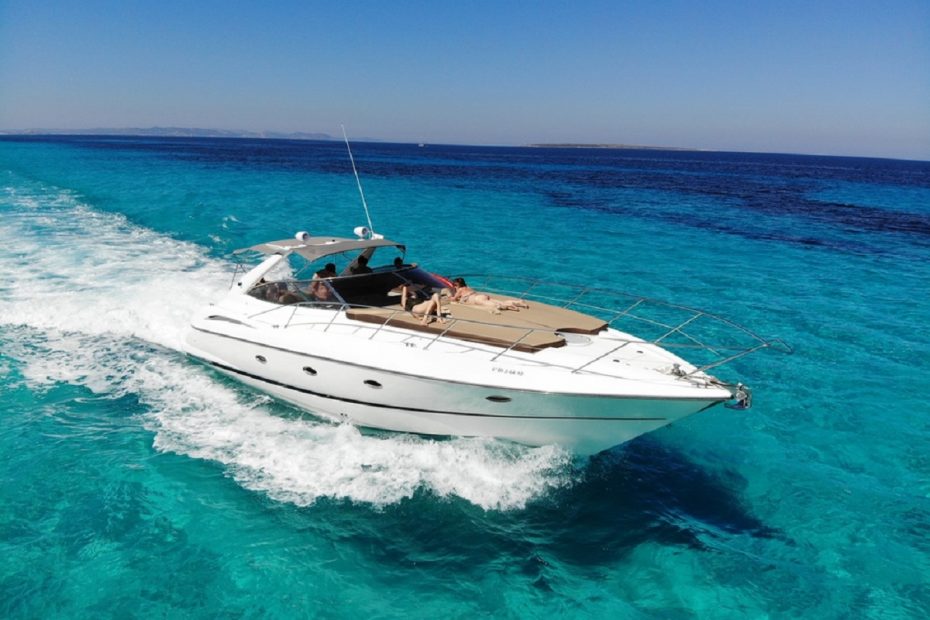 SUNSEEKER CAMARGUE 44